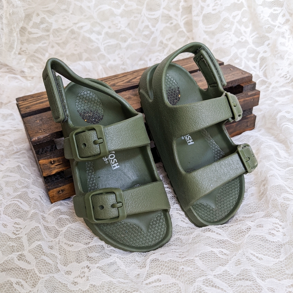 OshKosh B'gosh Toddler Sandals Size 8